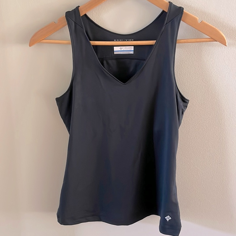 Columbia Omni-Wick sports tank top in black